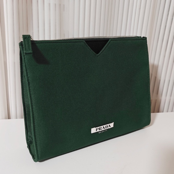 New Prada Beauty Dark Green Makeup Cosmetic Travel Bag + Dust Bag 7"x9"x2" - Picture 2 of 5
